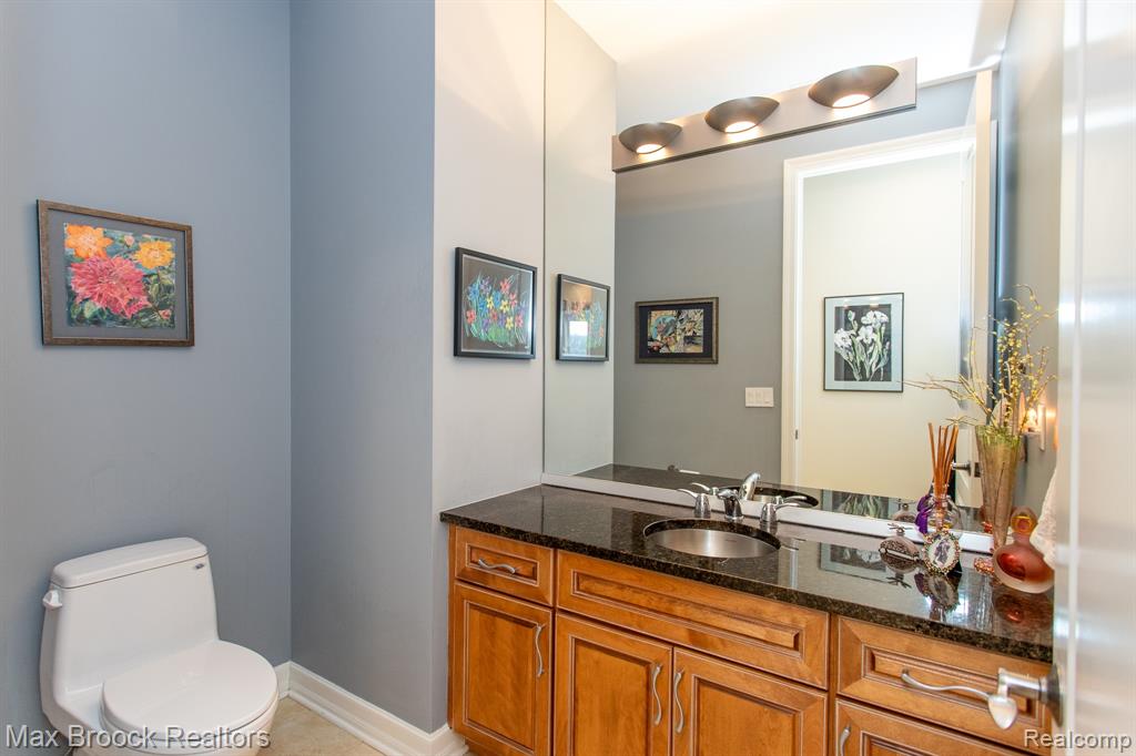 7080 Colony Drive, West Bloomfield, MI 48323 — Photo 34