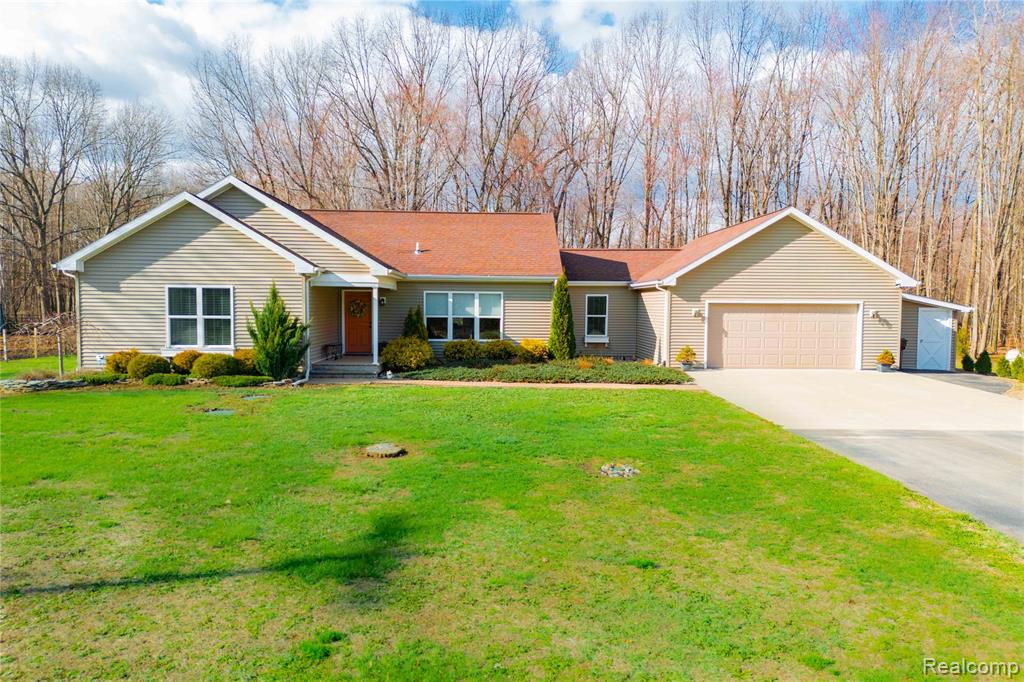 40880 Willis Road, Belleville, MI 48111 — front exterior