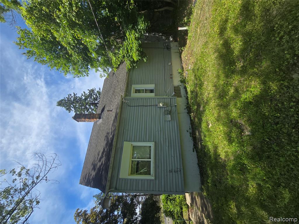 20200 Lindsay Street - Photo 3