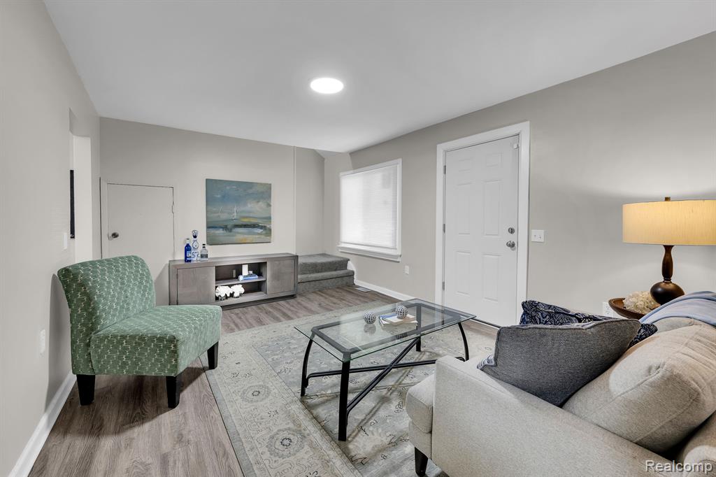 6081 CHEROKEE Street, Taylor, MI 48180 — Photo 3