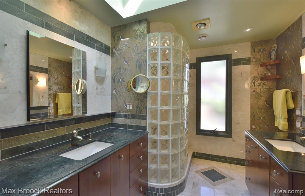 1030 STRATFORD PLACE, # 12, Bloomfield Hills, MI 48304 — Photo 33