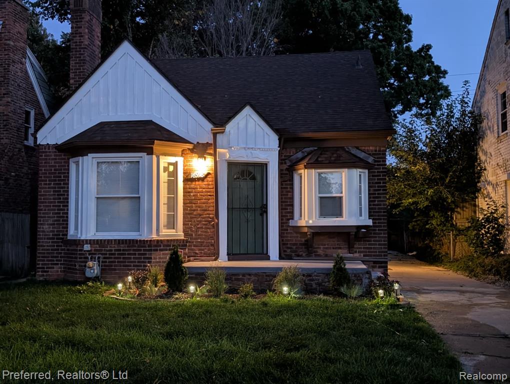 16918 Chandler Park Drive, Detroit, MI 48224 — Photo 8