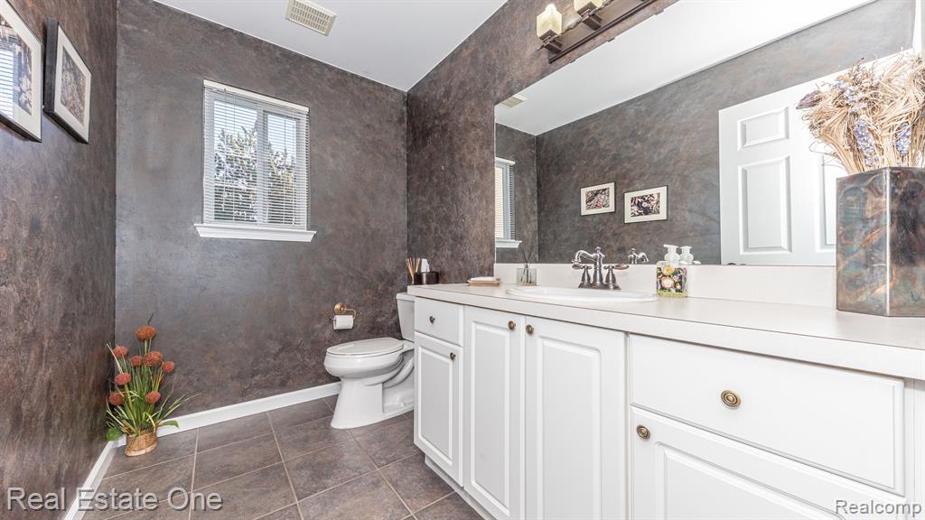 152 Winslow Circle, 37, Commerce Twp, MI 48390 — Photo 9