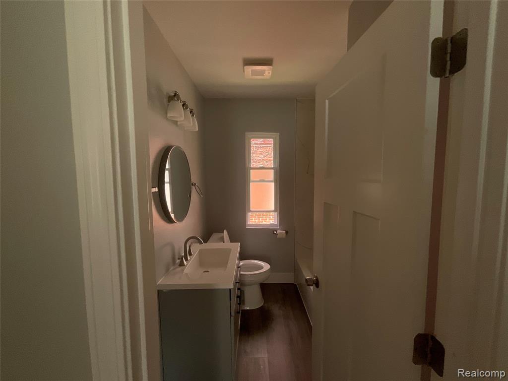 17165 Wisconsin Street, Detroit, MI 48221 — Photo 23