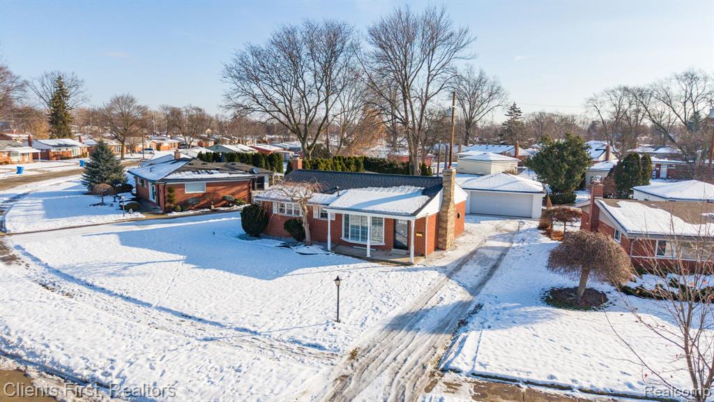 8680 Mercedes Street, Dearborn Heights, MI 48127 — Photo 29
