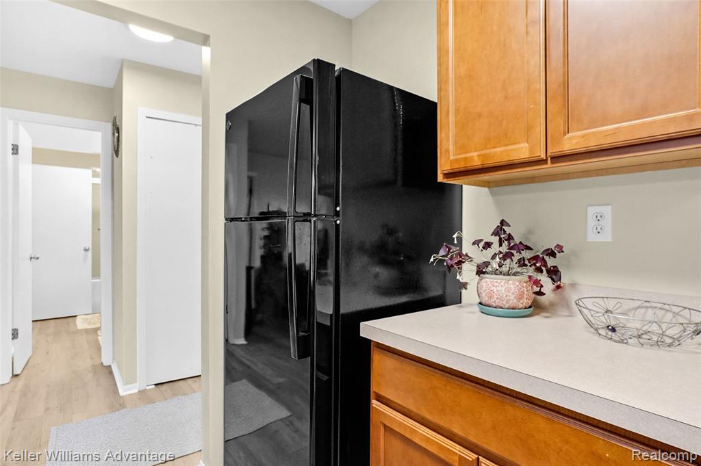 855 S Pontiac Trail, Walled Lake, MI 48390 — Photo 20