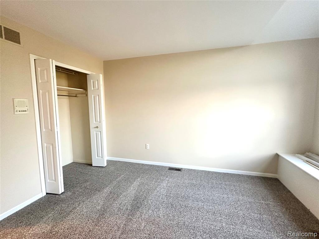16166 Aspen Hollow Drive, Fenton, MI 48430 — Photo 18