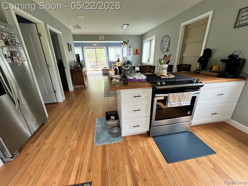 5036 Woodland Lane, East China, MI — Photo 3