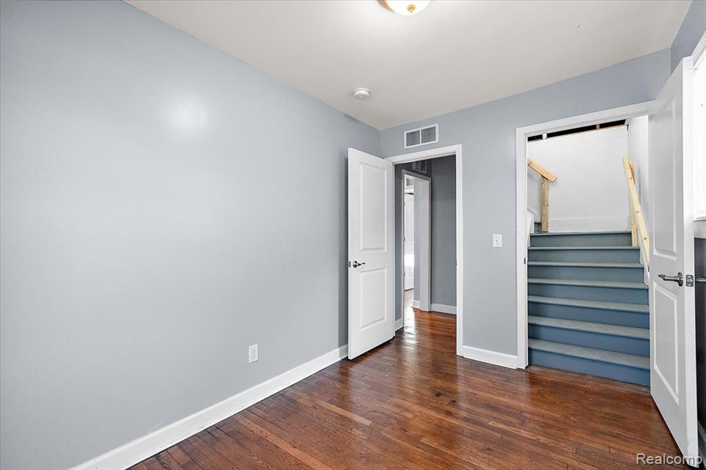 8214 Brush Street, Detroit, MI 48202 — Photo 29
