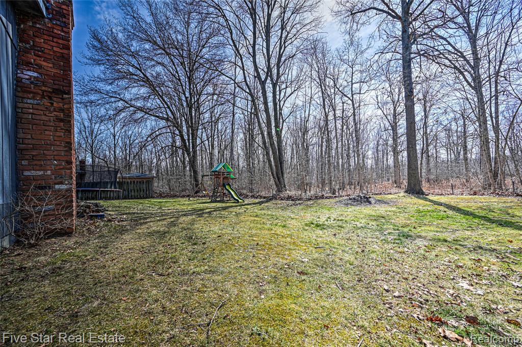 12335 Big Lake Road, Davisburg, MI 48350 — Photo 31