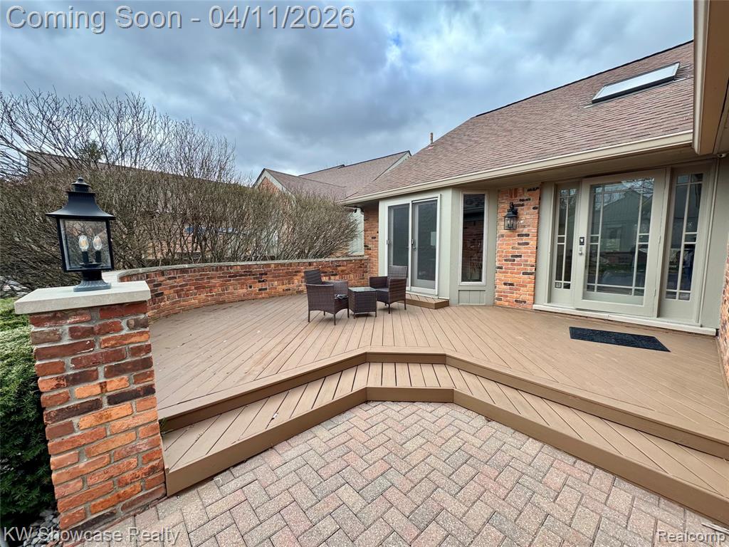 30604 Ramblewood Club Drive, Farmington, MI 48331 — Photo 35