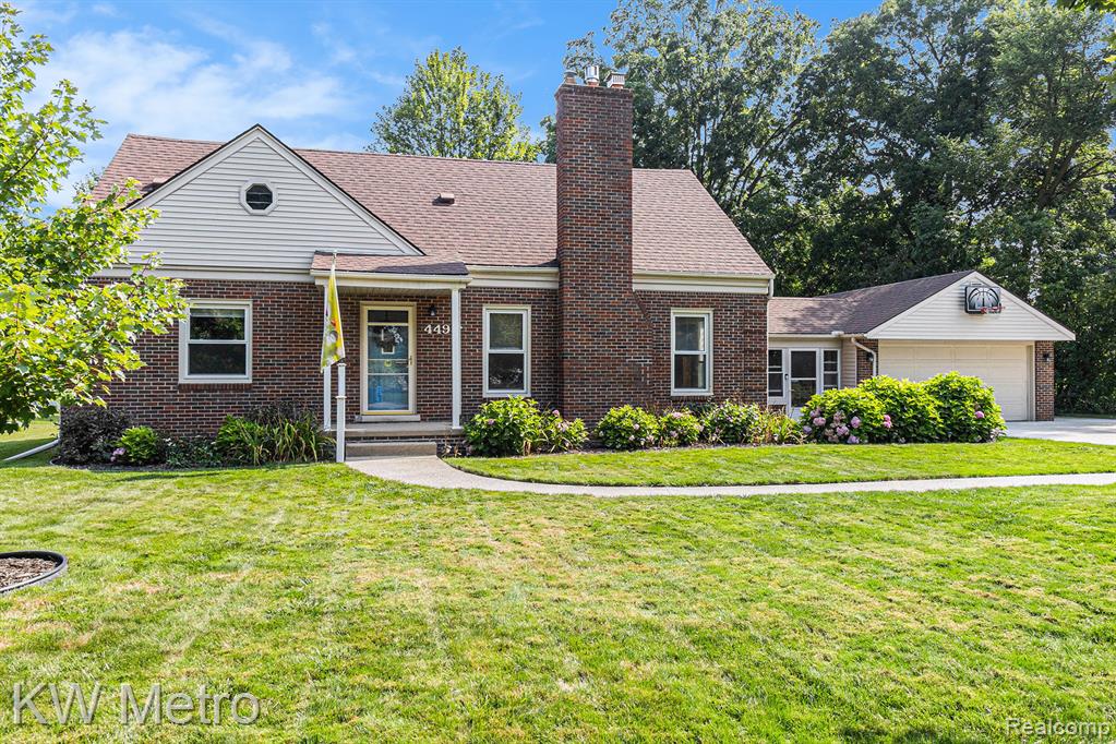449 Shoreview Drive, Waterford, MI 48328 — Photo 2