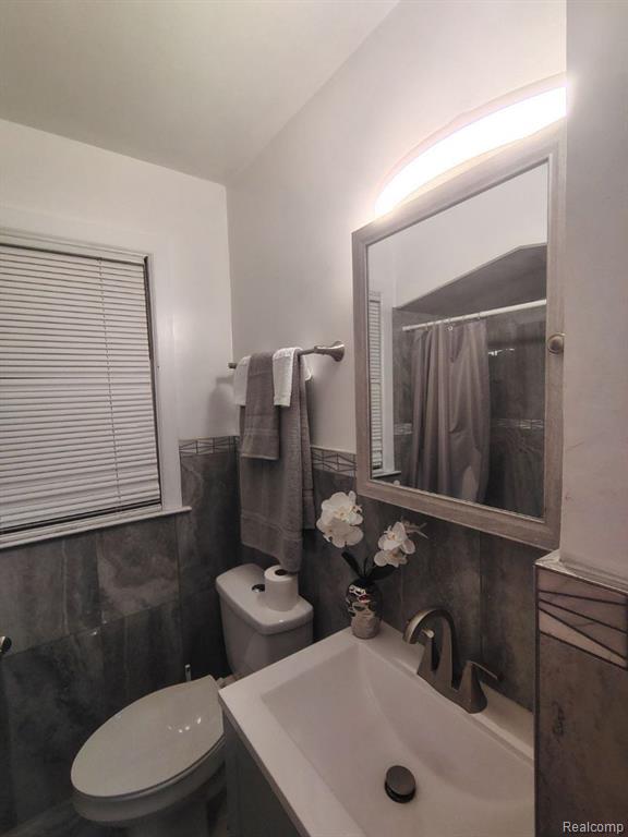 6144 RADNOR Street, Detroit, MI 48224 — Photo 13