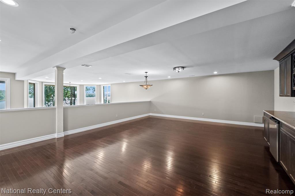 5619 Lakeview Boulevard, Goodrich Vlg, MI — Photo 30