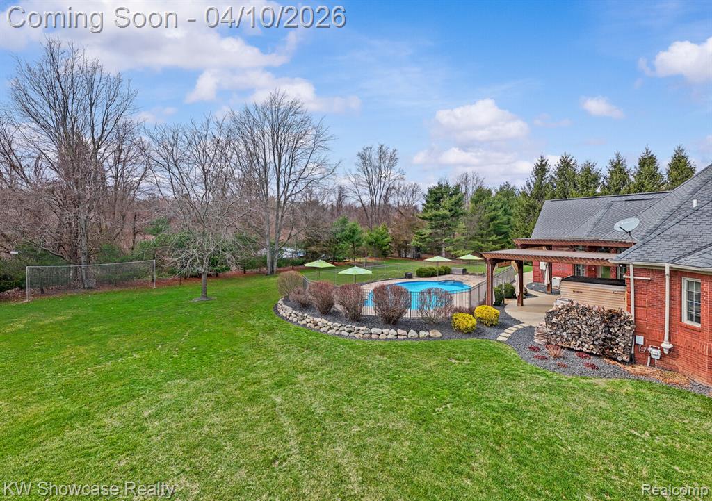 2901 Vero Drive, Highland, MI 48356 — Photo 12