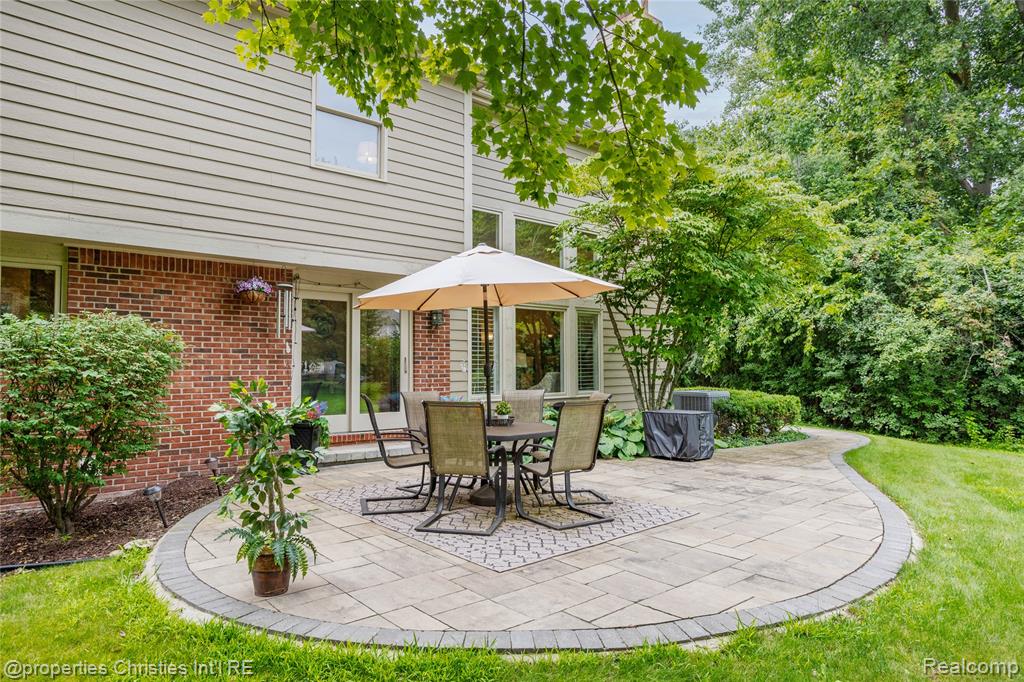 47320 Autumn Park Court, Novi, MI — Photo 51