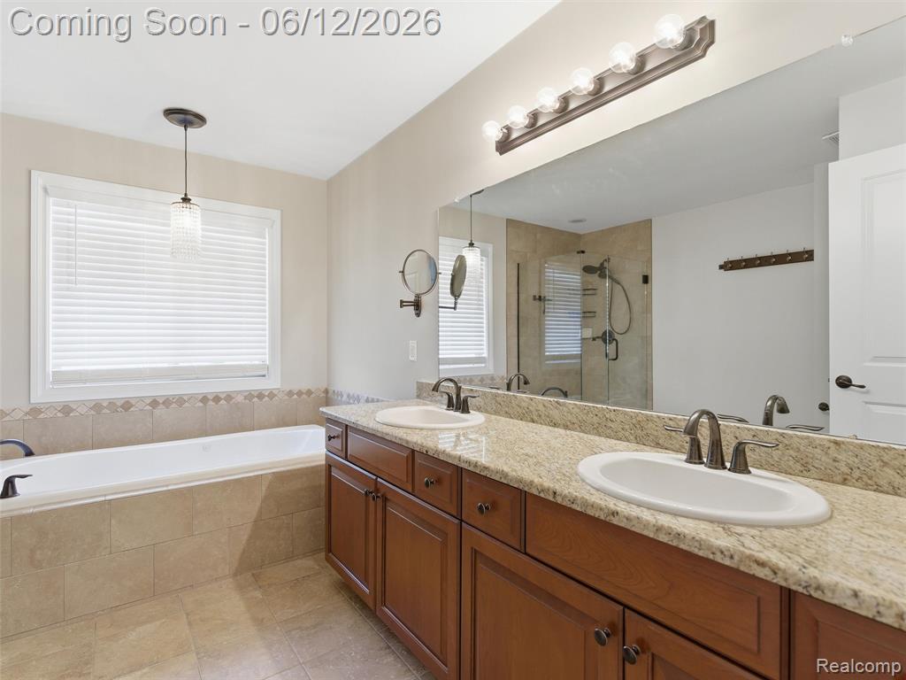 16348 Via Montella, Macomb, MI 48042 — Photo 35