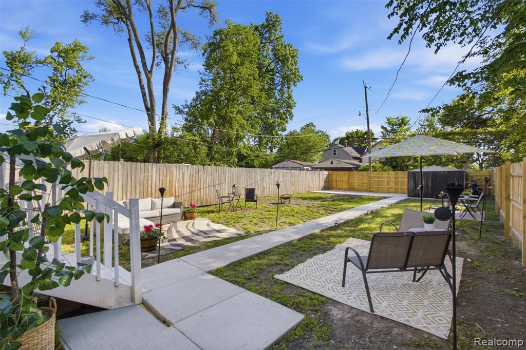 3836 Cadillac Boulevard, Detroit, MI 48214 — Photo 23