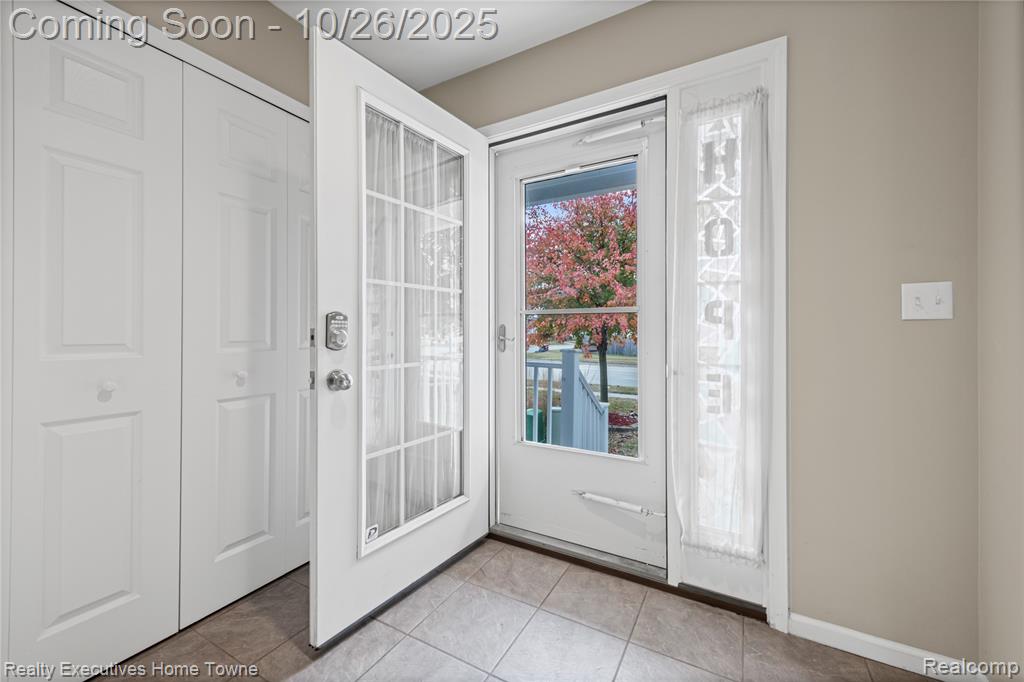 729 Oak Street, Port Huron, MI 48060 — Photo 4