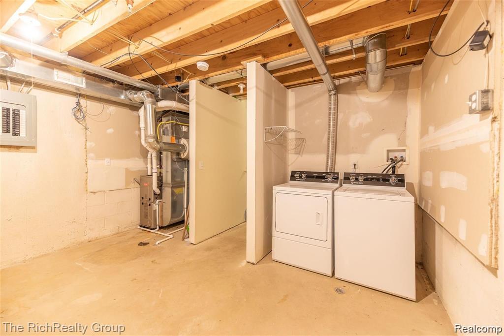 50115 Harding Street, Canton, MI 48188 — Photo 20