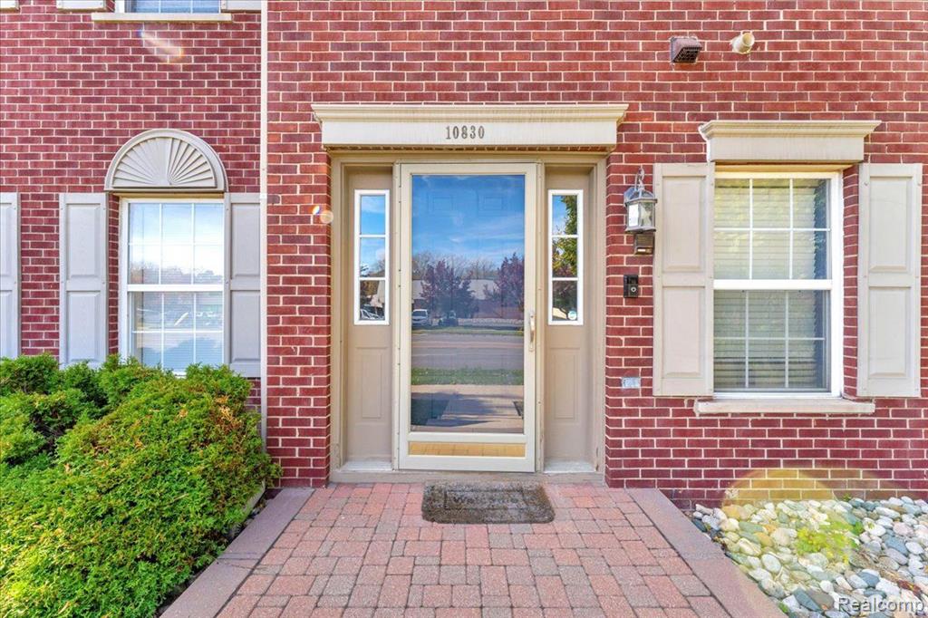 10830 PARDEE Road, Taylor, MI 48180 — Photo 3