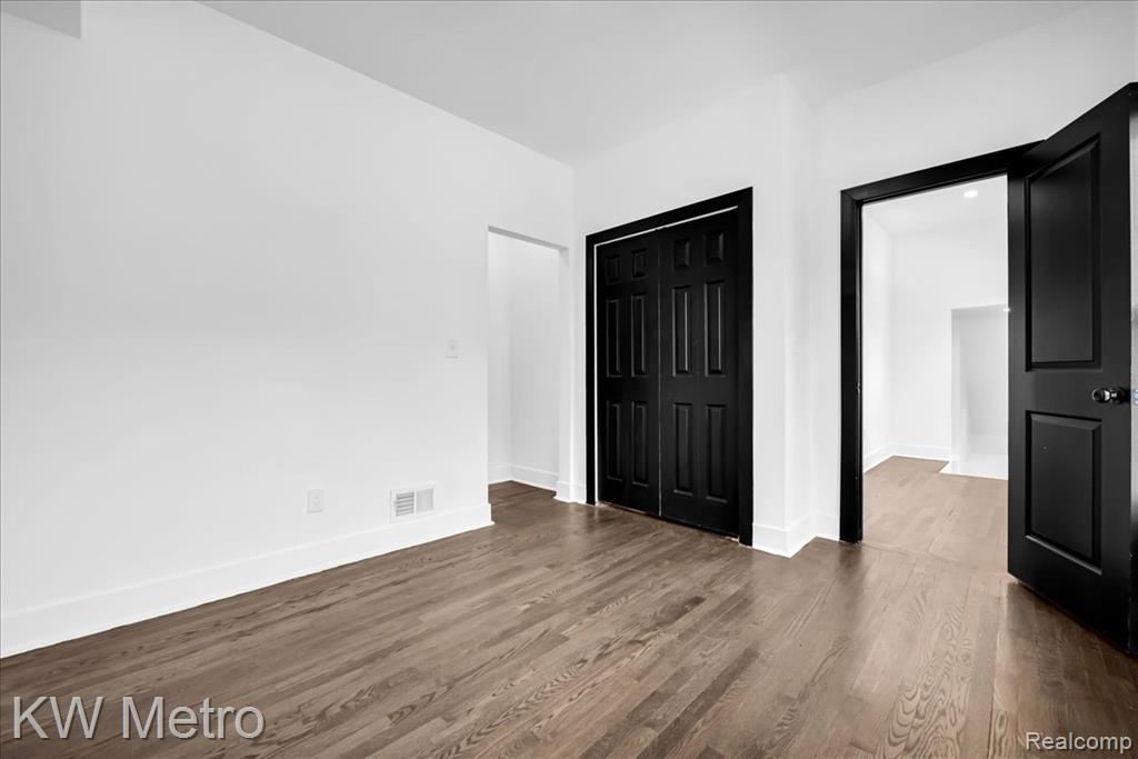 1685 Glynn Court, Detroit, MI 48206 — Photo 20