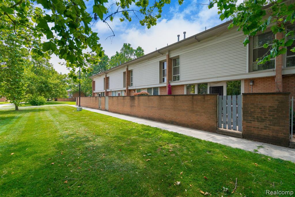 1116 Stafford Place, Detroit, MI 48207 — Photo 43