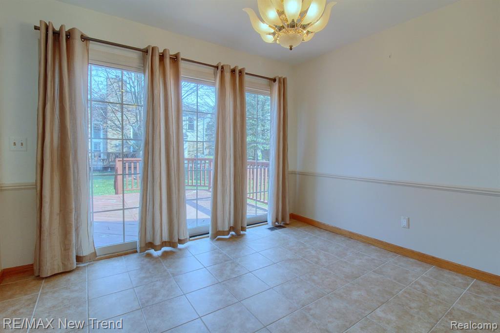 45331 COURTVIEW Trail, Novi, MI — Photo 12