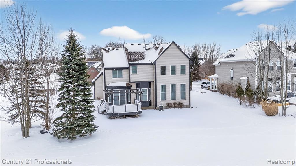 778 W Peninsula Court, Oxford, MI, 48371