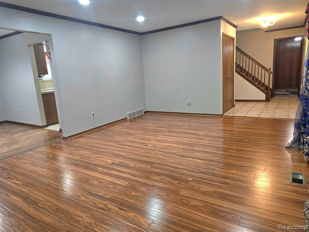 47425 Westlake Drive, Shelby Twp, MI 48315 — Photo 4