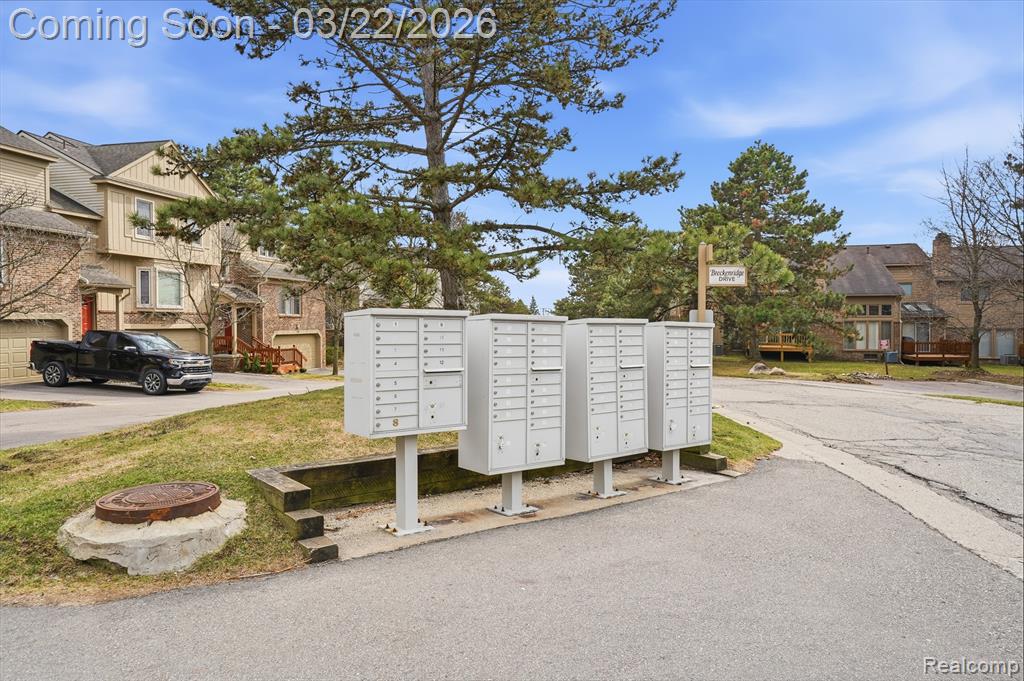 4165 Breckenridge Drive, West Bloomfield, MI — Photo 47
