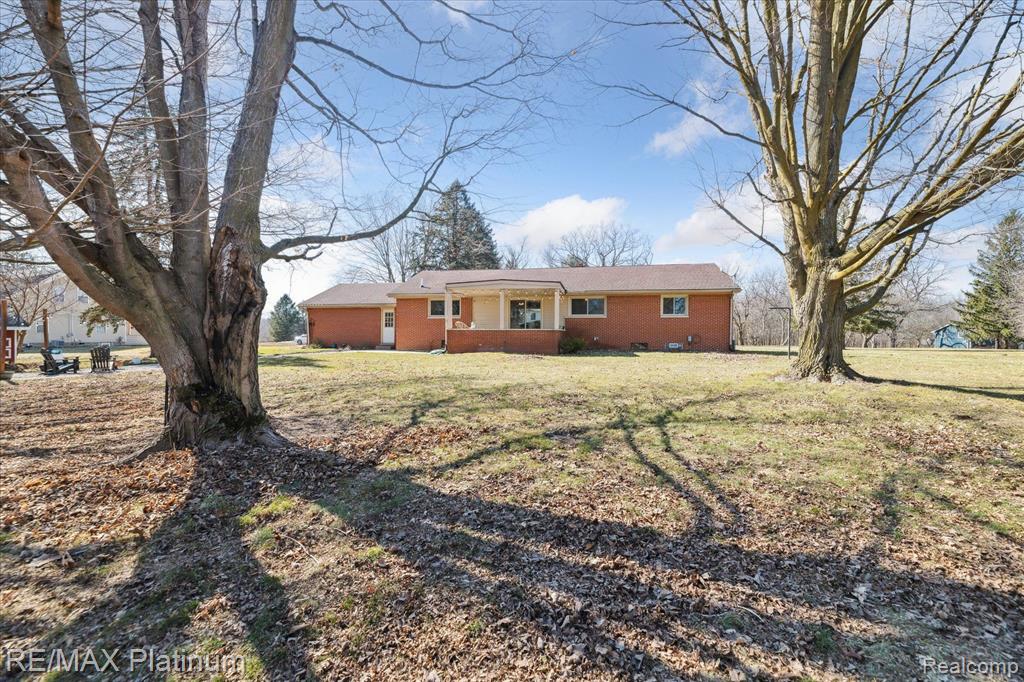 3968 Cemetery Road, Fowlerville, MI 48836 — Photo 34