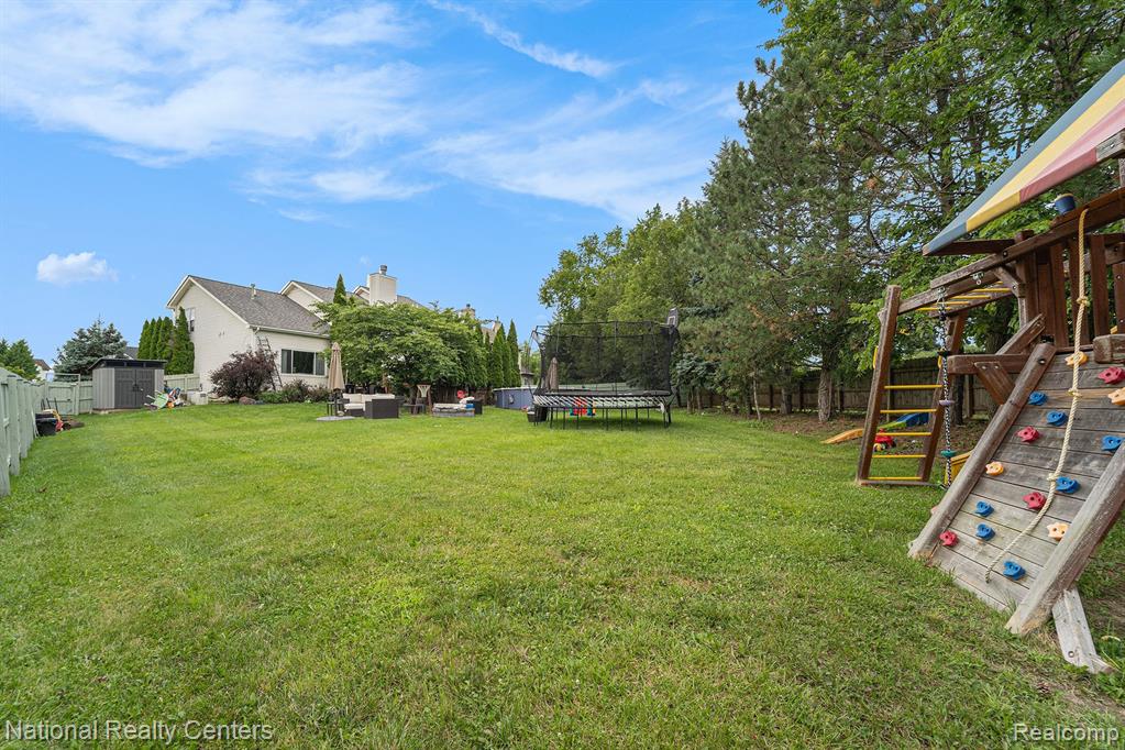 3065 FENVIEW Drive, Ann Arbor, MI 48108 — Photo 6