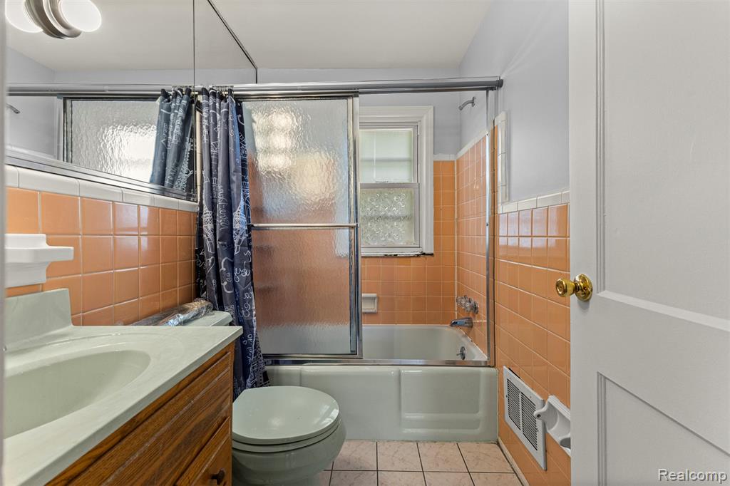 6918 Manor Street, Dearborn, MI 48126 — Photo 21