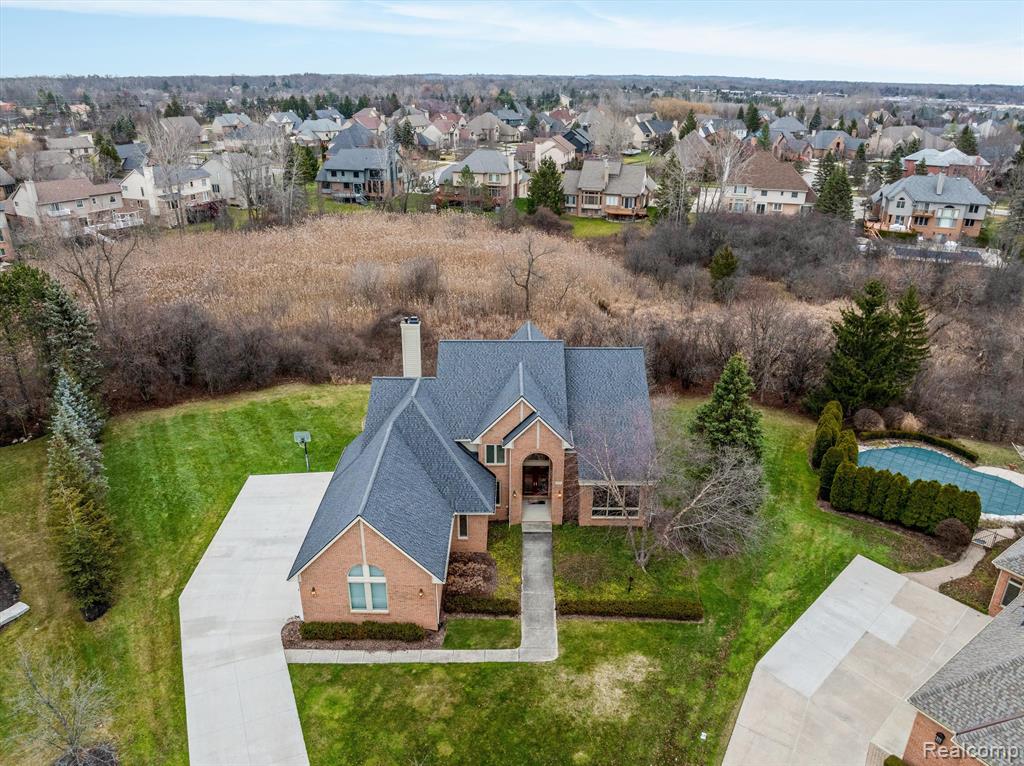 6681 Box Wood Court, West Bloomfield, MI — Photo 3