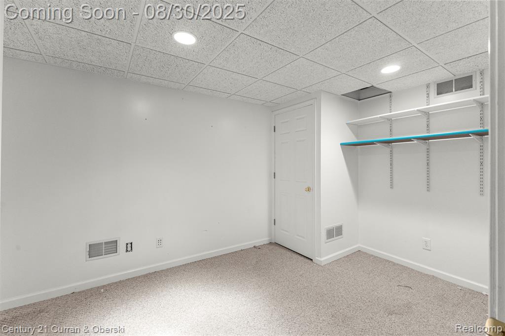 44067 Greenview Lane, Northville, MI 48168 — Photo 41