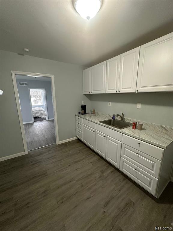 9119 MCGRAW Street, Detroit, MI 48210 — Photo 11