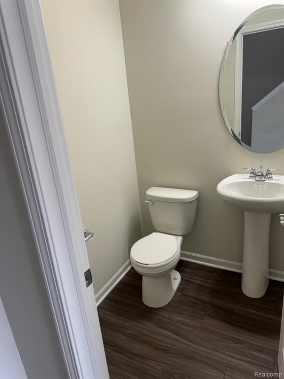 732 ADDISON Circle, Walled Lake, MI 48390 — Photo 3