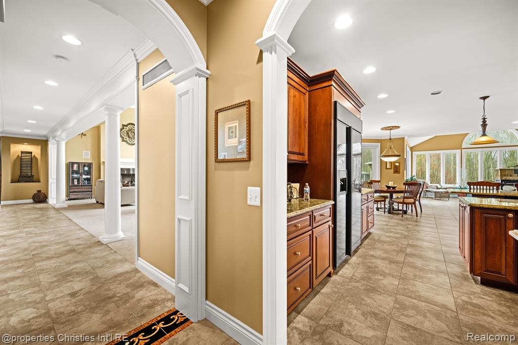 59801 E 8 MILE Road, South Lyon, MI 48178 — Photo 21