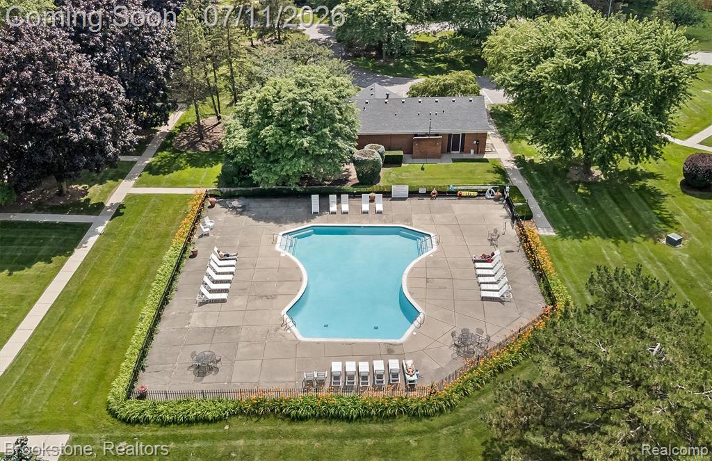 775 E Fox Hills Drive, Bloomfield Hills, MI 48304 — Photo 3