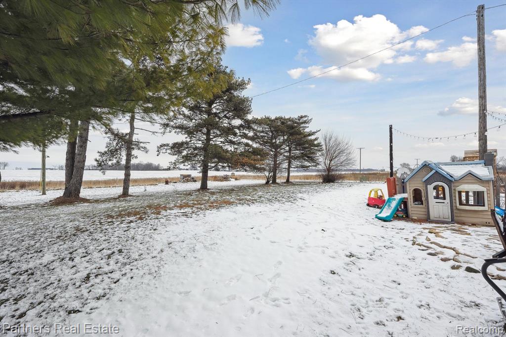 3349 E Howell Road, Webberville, MI 48892 — Photo 50