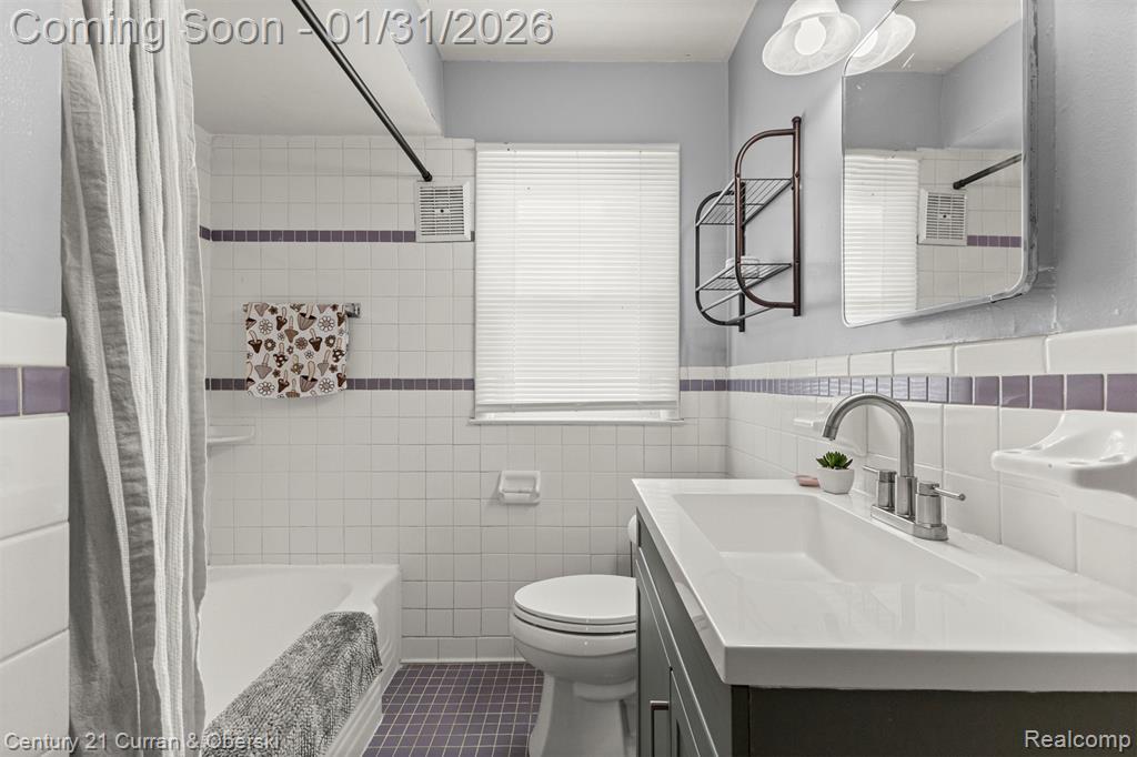 893 Cora Street, Wyandotte, MI 48192 — Photo 14