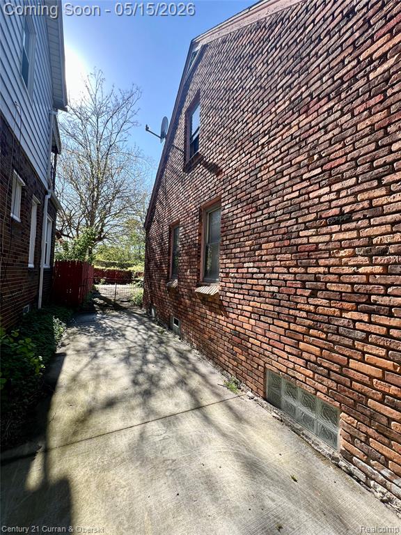 11705 Asbury Park, Detroit, MI 48227 — Photo 18