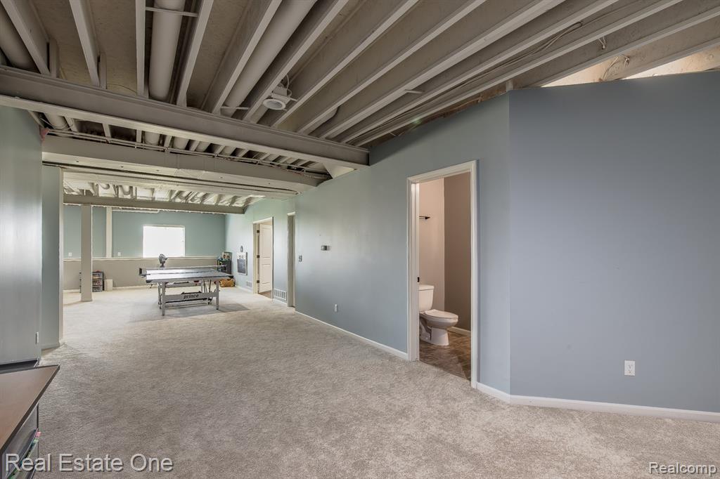 26164 International Drive Drive, South Lyon, MI 48178 — Photo 41