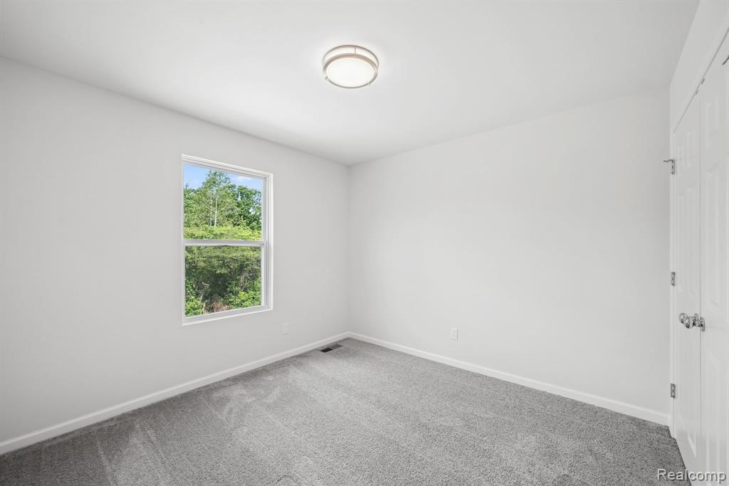 54821 Mockingbird, Chesterfield, MI 48047 — Photo 22