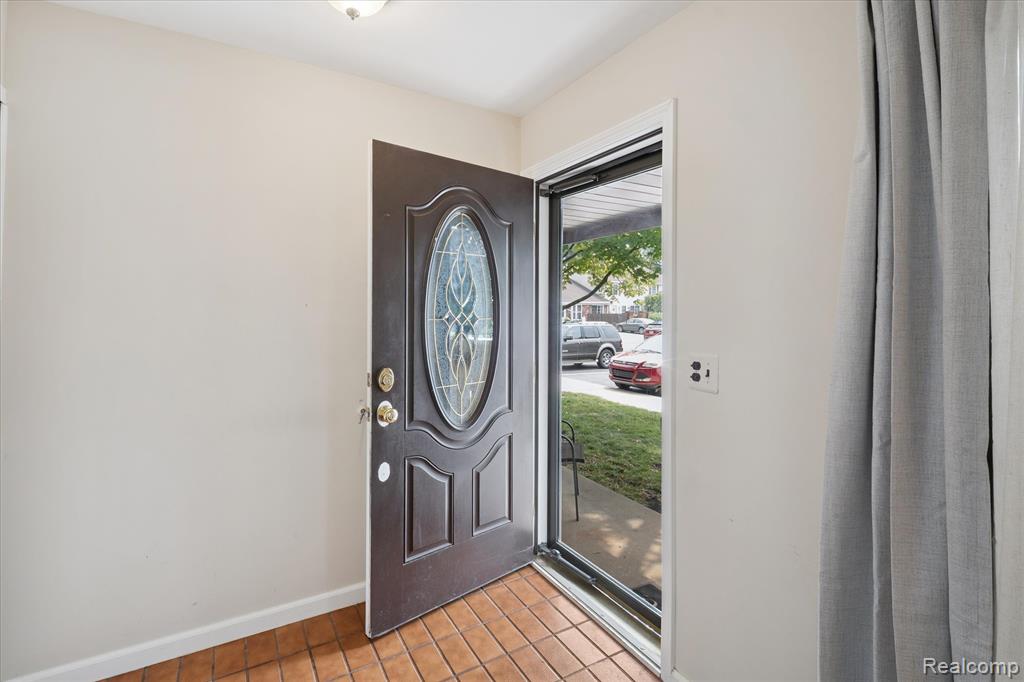 39559 Old Dominion Drive, Clinton Twp, MI 48038 — Photo 3
