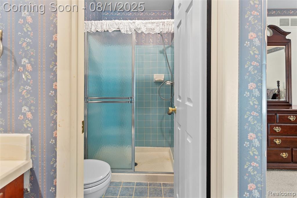 45184 Indian Creek Drive, Canton, MI 48187 — Photo 18