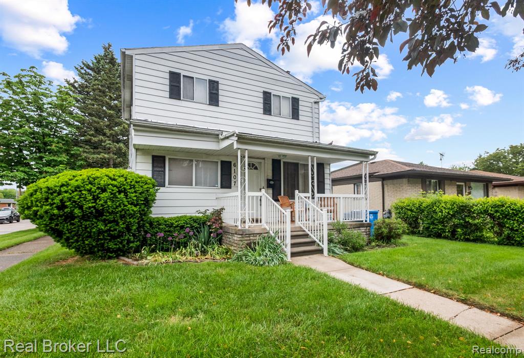 6107 WHITEFIELD Street, Dearborn Heights, MI 48127 — Photo 20