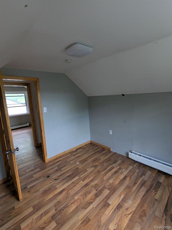 4208 CROISSANT Street, Dearborn Heights, MI 48125 — Photo 12