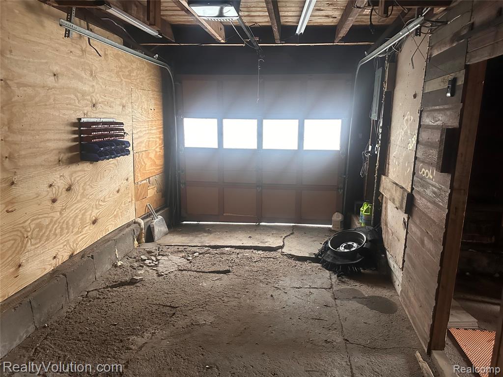 385 N Main Street, Imlay City, MI 48444 — Photo 35